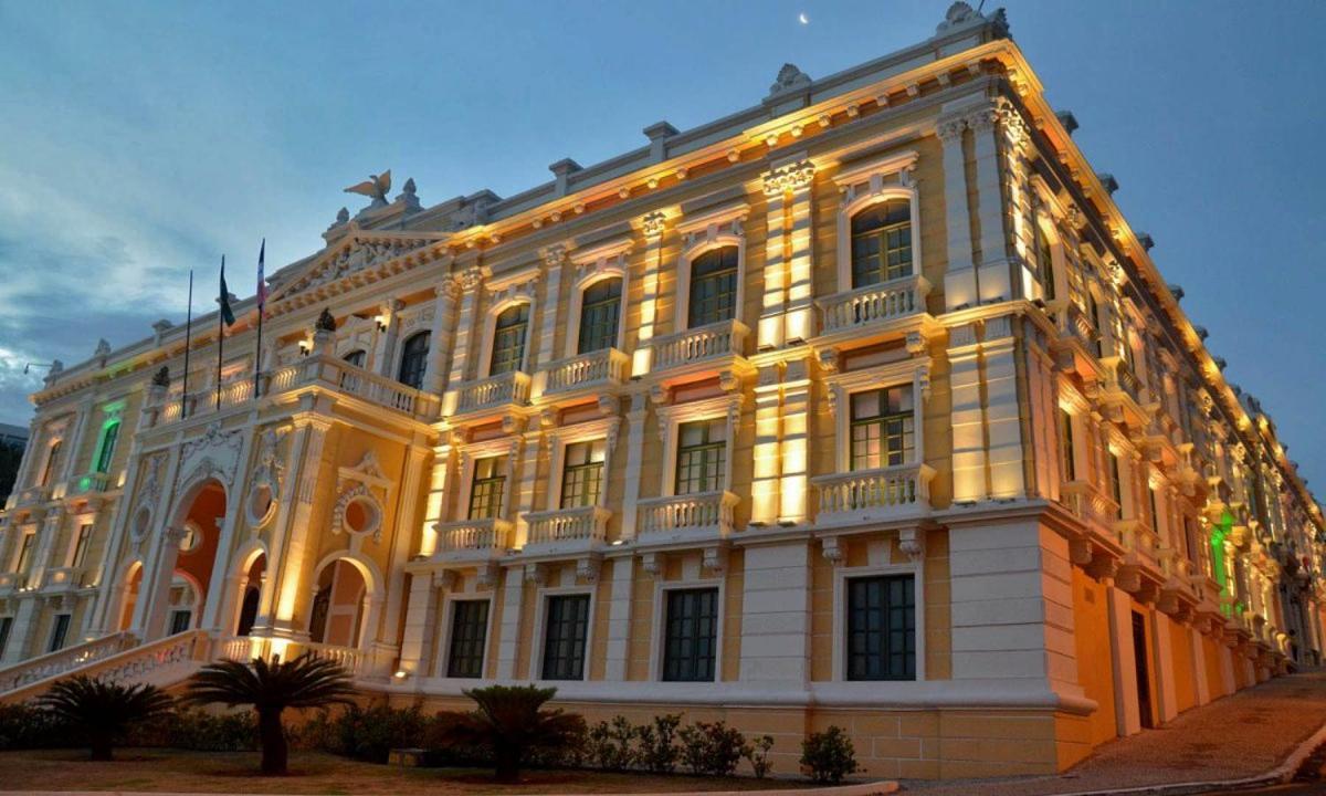 Apartmán Edificio Martha Schwantz Guarapari Exteriér fotografie
